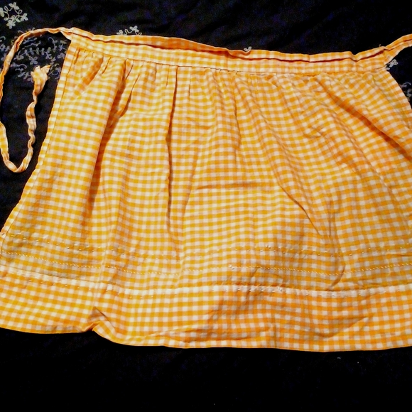 handmade vintage gingham apron *unused* - Picture 6 of 6